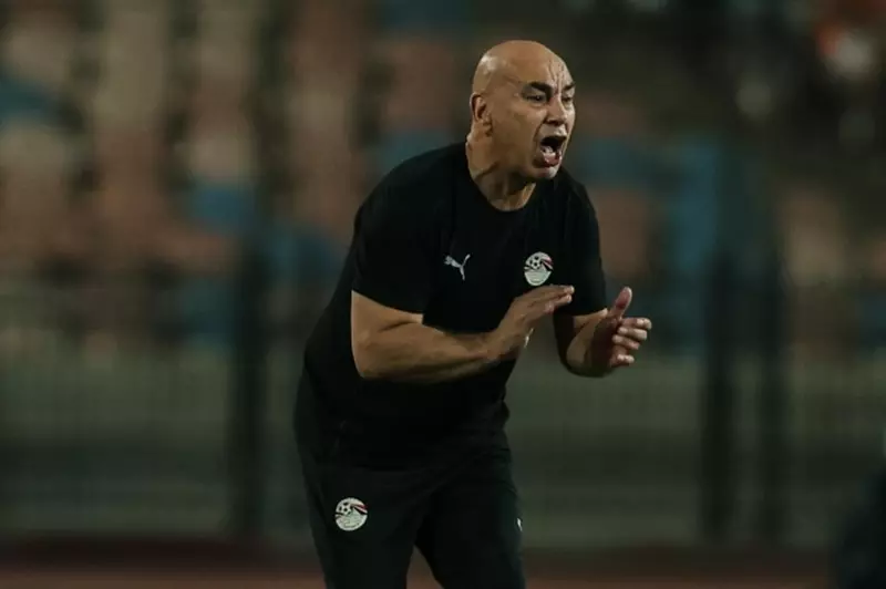 حسام حسن ينافس يورتشيتش.. المرشحون لجائزة أفضل مدرب في